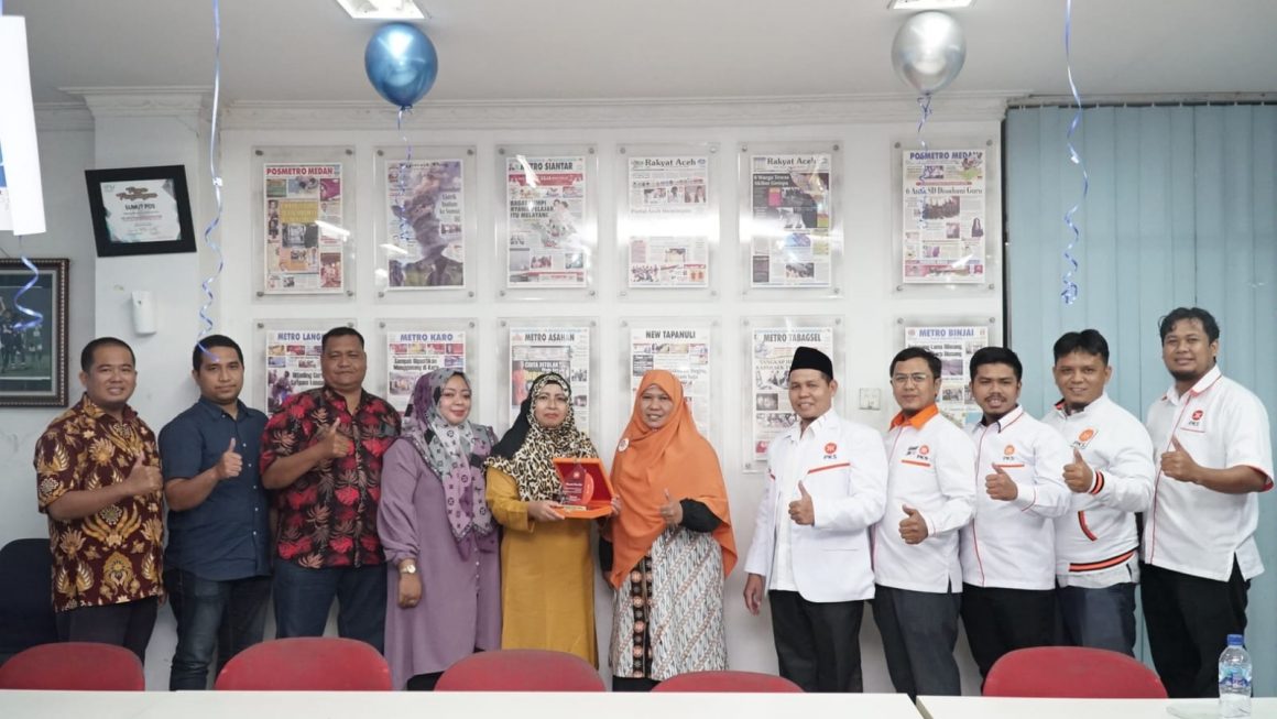 PKS Kota Medan Silaturrahim Kebangsaan ke Gedung Graha Pena Medan