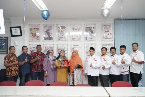 PKS Kota Medan Silaturrahim Kebangsaan ke Gedung Graha Pena Medan